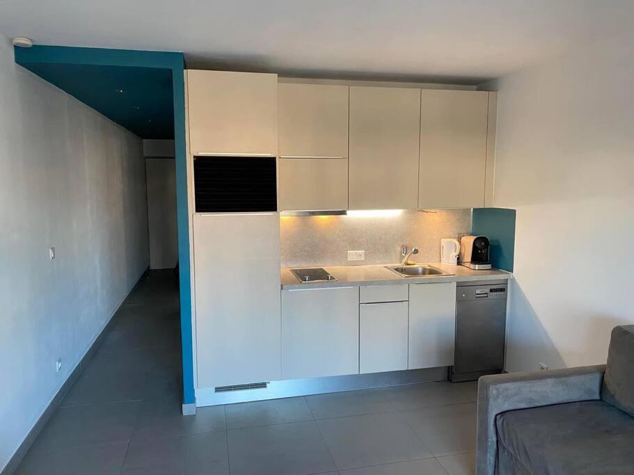 Charmant Appartement A Port Гримо Экстерьер фото